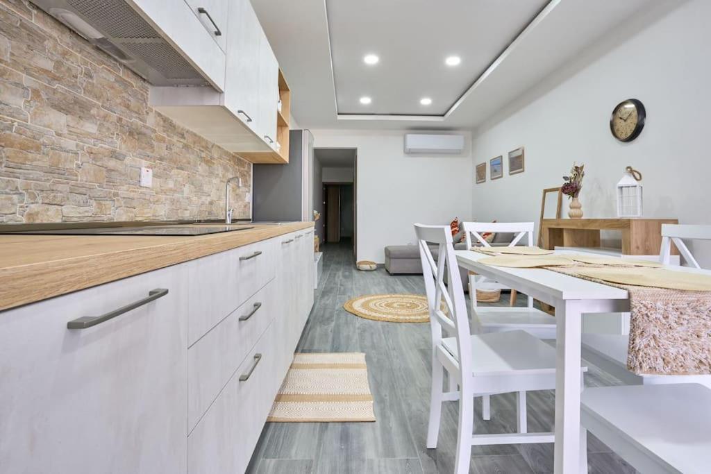 Two Bedroom Apartment In Xemxija, 圣保罗湾城 外观 照片